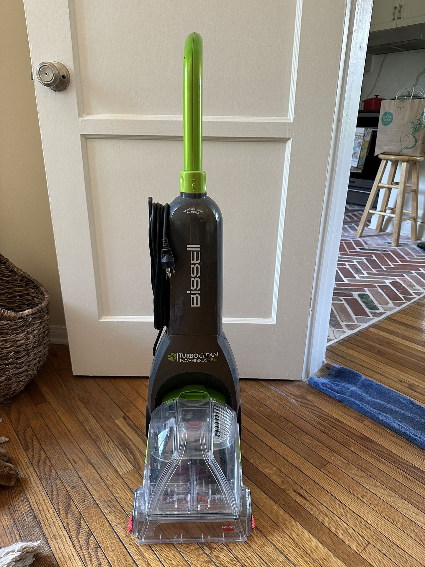 Bissell Turbo clean Power Brush Pet carpet Vacuum