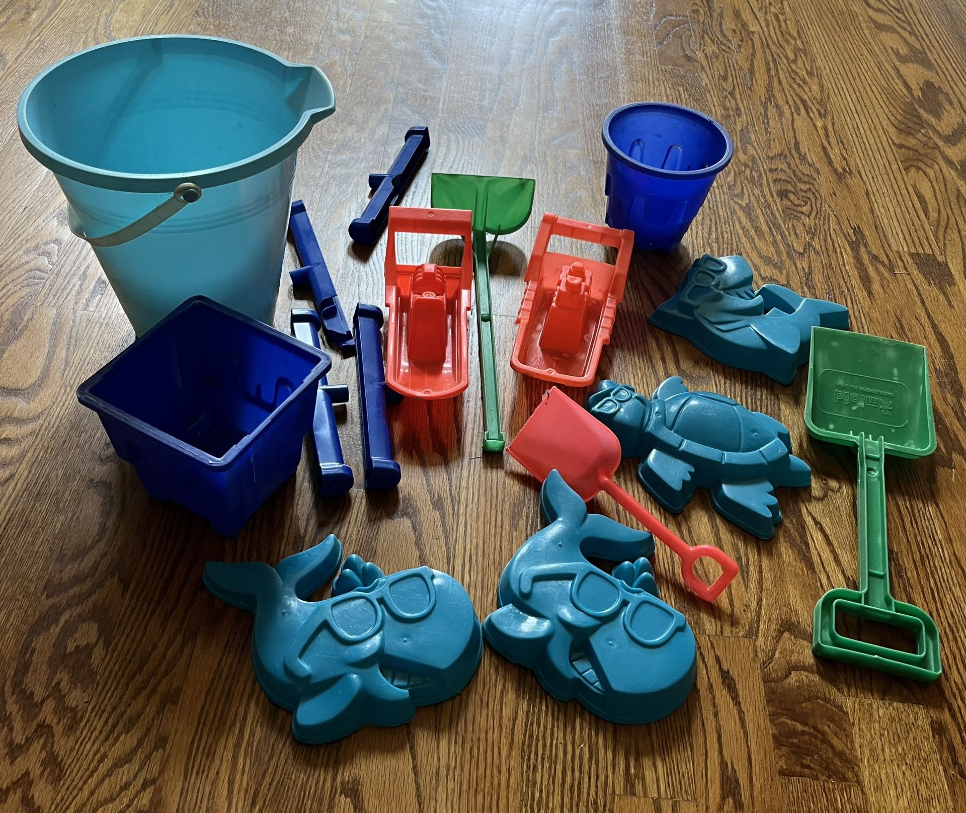 Beach Sand Toys