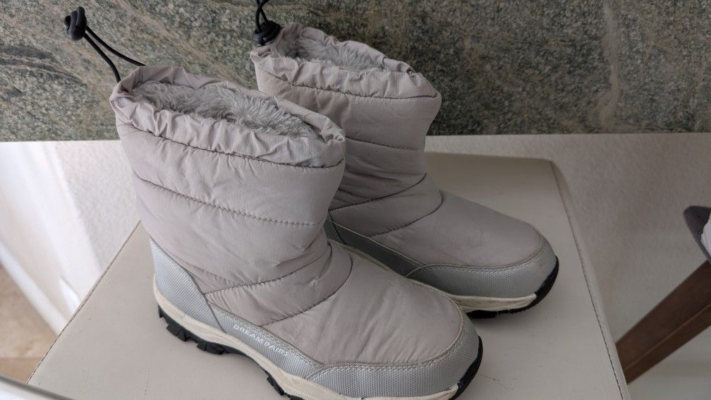 Dream Pairs Snow Boots Youth US 2