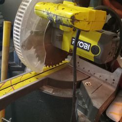 Saw