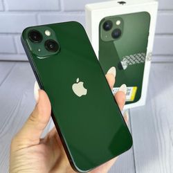 Unlocked iPhone 13 128GB Green