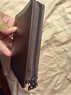 Men’s Zipper Wallet
