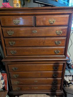 King / Queen Bedroom Set