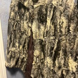 Rabbit? Fox? Fur Shawl Style Coat By Artic Fox 