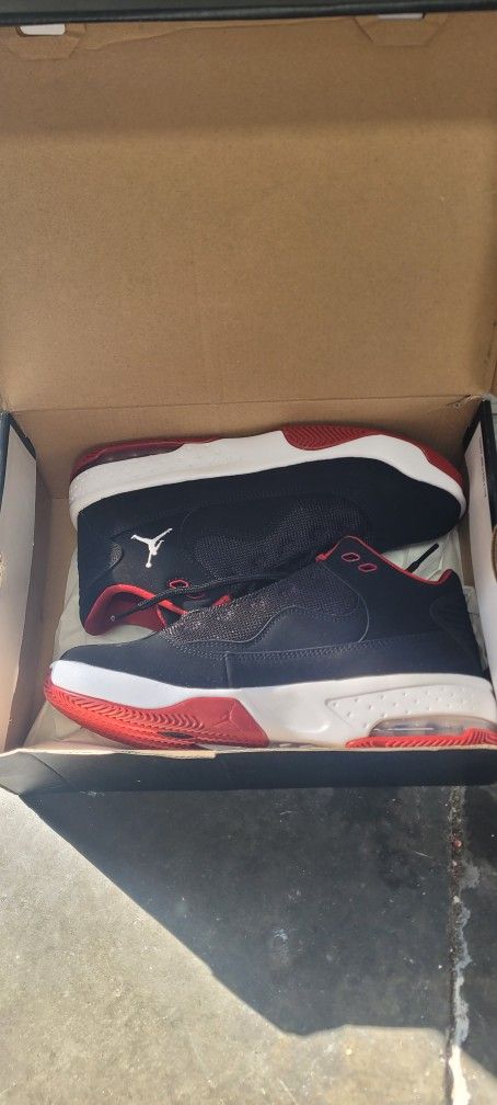 Jordan Max Aura 2 (GS)