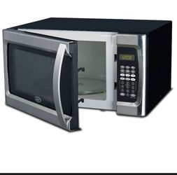 New oster 1.3 cu ft 1100 watt stainless steel Microwave Oven(check
