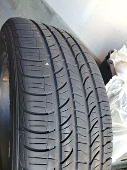 2 Very Good Spare Tires, 