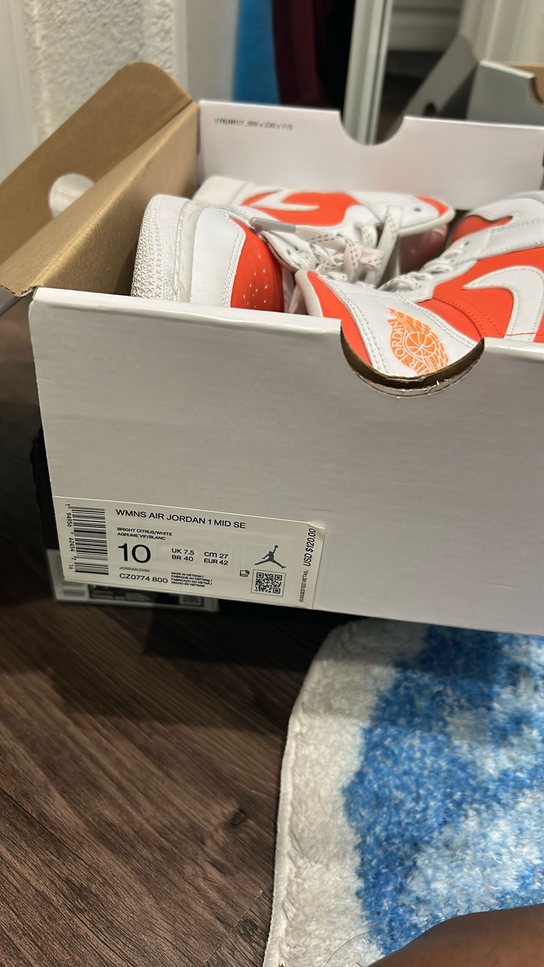 Air Jordan 1 Mid Se
