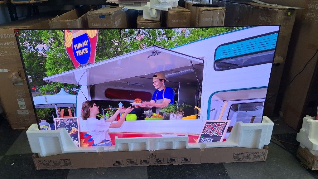 SAMSUNG 77"INCH OLED 4K S90D