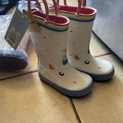 Cat And Jack Rain Boots. Size 5