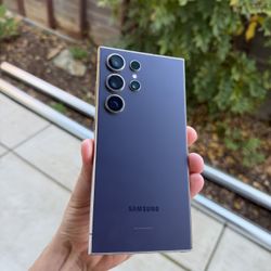 SAMSUNG GALAXY S24 ULTRA 256gb (unlocked)