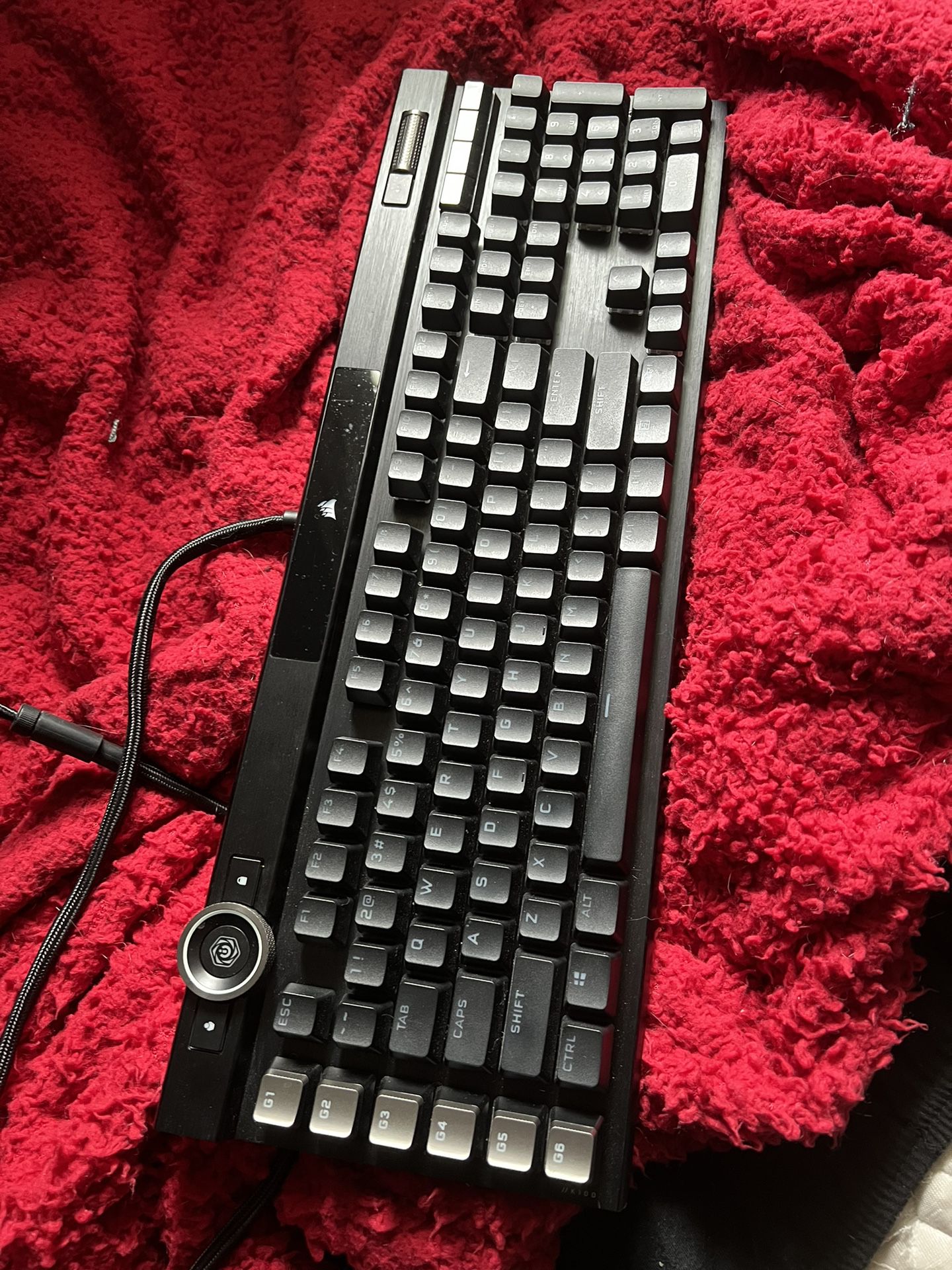 CORSAIR k100 1mm gaming keyboard FULL