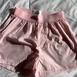 GLOSSIER LIMITED EDITION SHORTS