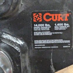 Curt Weight Distribution Hitch & Sway Bar