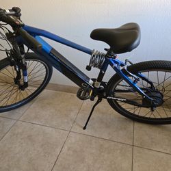 Hyper E-Ride Mountain Bike