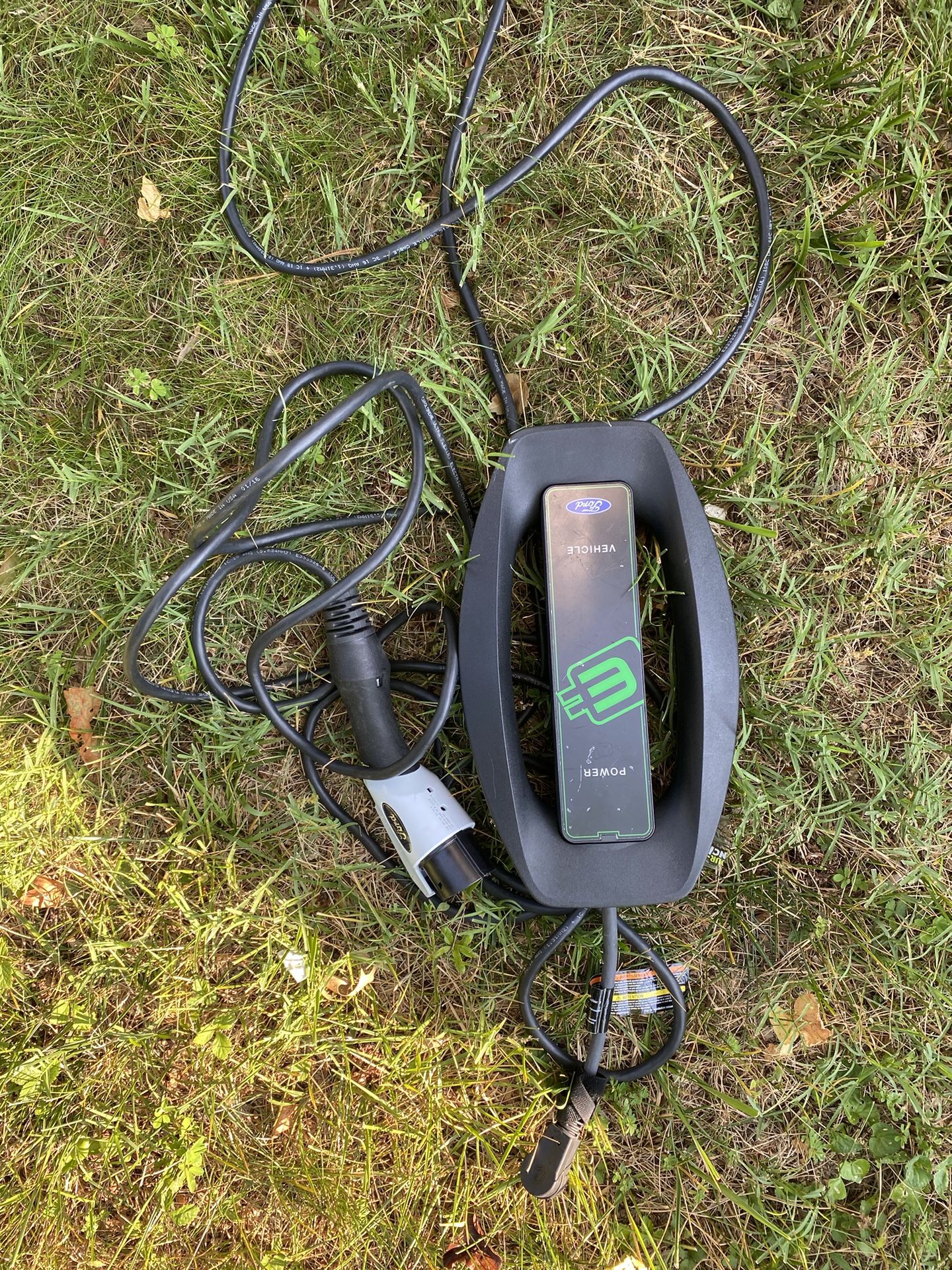 Ford C-max Energy Fusion Charger