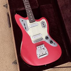 Nash JG-63 Jaguar Style Offset Fiesta Red with Case And Lollar Pickups