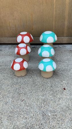 Mushrooms 🍄‍🟫.    🍄 