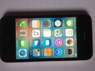 Apple iPhone 4S