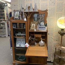 Man of the North - Oak Secretary, China Cabinet