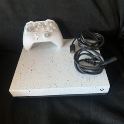 **PRICE REDUCE** Xbox One X 2k2020 Edition With Phantom White Special Edition Controller