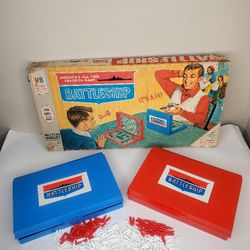 Vintage Battleship 1967 Edition MB Naval Combat Board Game 4730