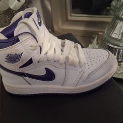 Nike Air Jordan Retro 1