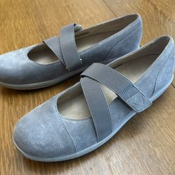 Vionic Shelby Mary Jane Shoes Size 9 