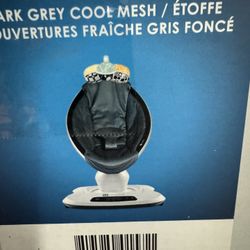 4moms Baby swing Like New 