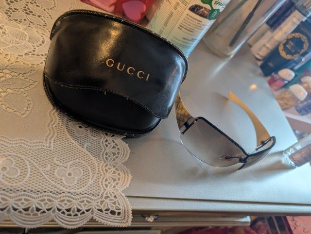 Gucci Female Glasses