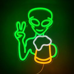 ALIEN NEON SIGN.  14" X 10".  6  FT USB CORD.  ON/OFF SWITCH.  NEW. PICKUP ONLY.