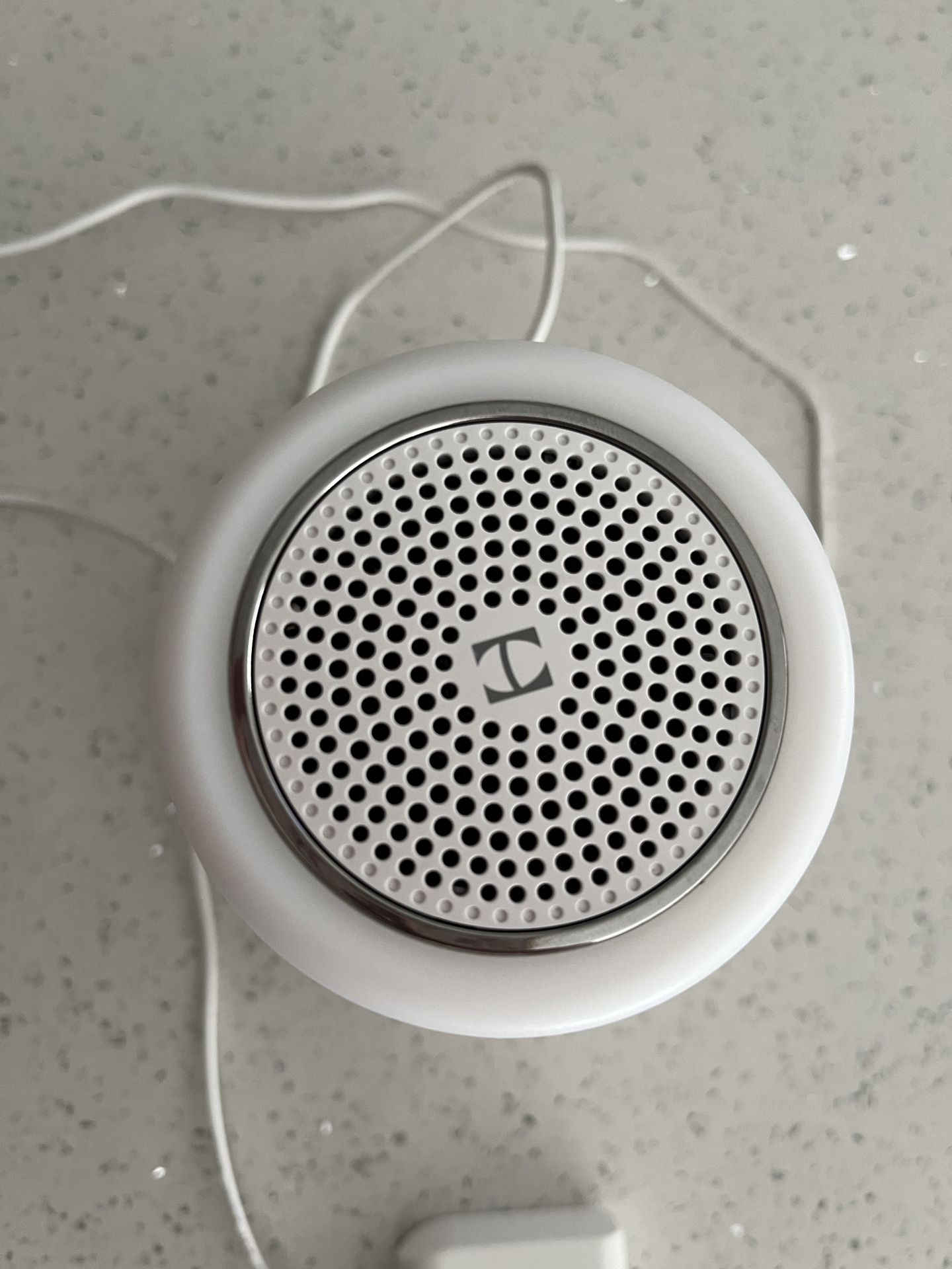 Hatch Rest 2nd Gen Sound Machine