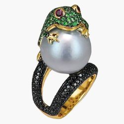 Frog Golden Toad Play Beads White Simulated Pearl Gold Ring - Size 8