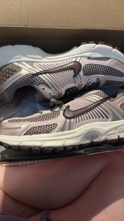 Women’s size 7 1/2 mile