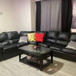 Black Leather Sectional With Pull Out Bed