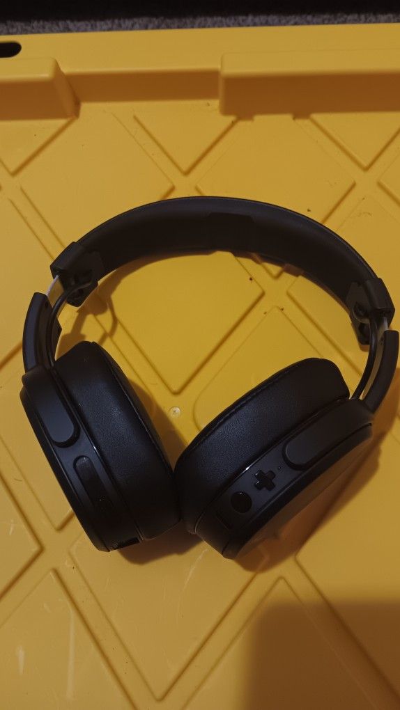 Skull Candy's Bluetooth 