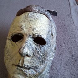MICHAEL MYERS MASK