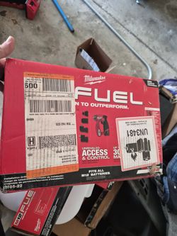 Milwaukee Fuel M12 Drill