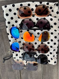 Sunglasses (not brand)