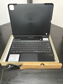 Lenrich Keyboard + case for 12.9 Inch Pro