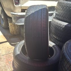 Vendo 2 Llantas Medida 225-50-17 Muy Buenas Condiciones 