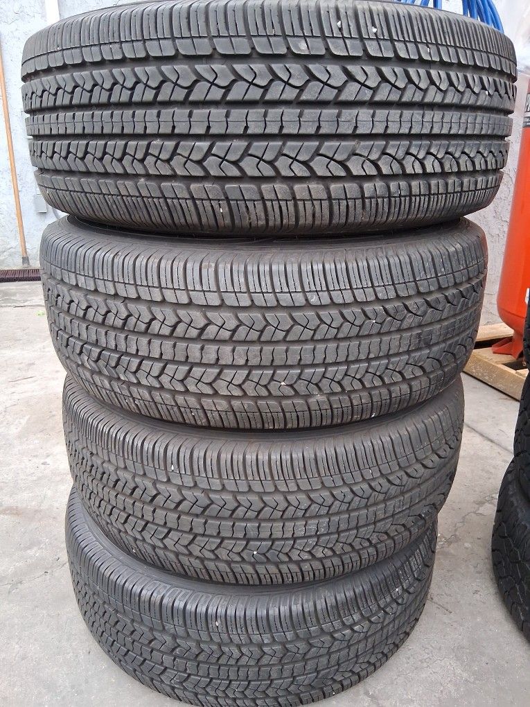 Set Of 4 Semi New Good Year Tires 265/70/r16 Install And Balance ...