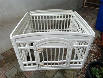 IRIS White 4 Panel Dog Pet Exercise Playpen w/Door