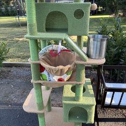 Cat Tower $40 retail $109 Amazon)like New