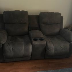 Mueble Gris Eléctrico  Grey Couch Electric 