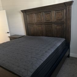 King bedroom Set 