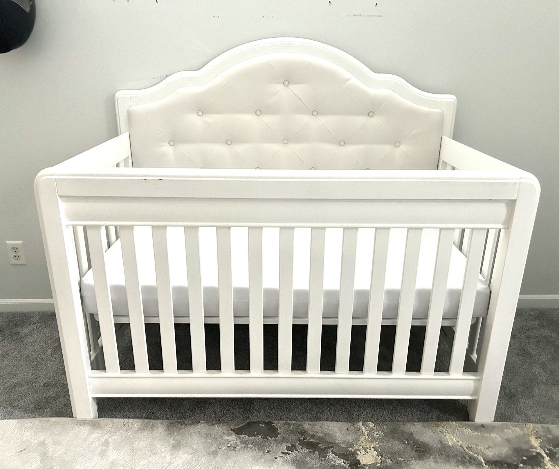 Convertible Crib