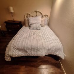 Full Size Bed (Serta)
