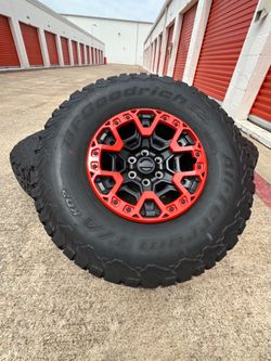 17s 2025 ford raptor f150 oem wheels Rims Rines beadlock on BfGoodrich ko 2 Tires 6x135