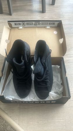 Women’s Converse sneakers